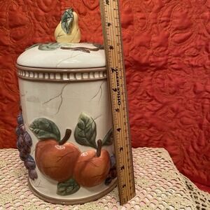 American Antelier‎ CRYSTAL CLEAR  POMPEII FRUIT CANISTER 10" X 6"